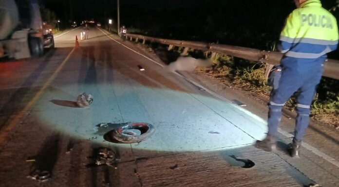 La Policía Nacional Civil (PNC) reportó un accidente de tránsito en el que un motociclista falleció en Metapán, Santa Ana.