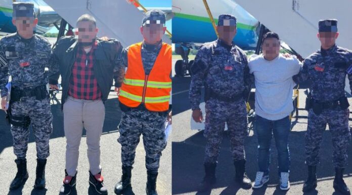Dos sujetos fueron capturados en el Aeropuerto Internacional de El Salvador, quienes están acusados de varios delitos.