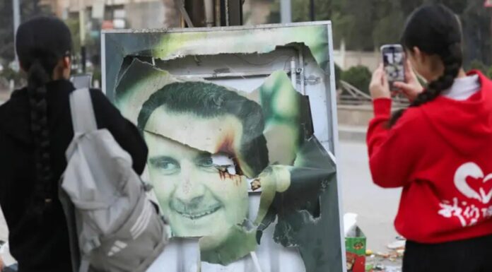 La comunidad internacional celebra el fin del régimen de Asad y analiza la reconstrucción en Siria tras 14 años de guerra civil.