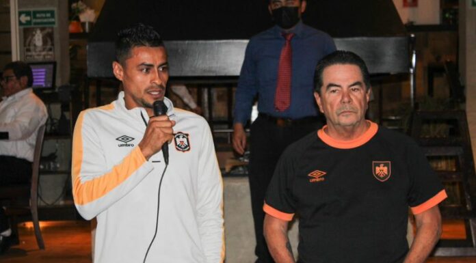 El capitán de Águila lamentó perderse el juego de vuelta por una expulsión en el priemr partido de la serie.