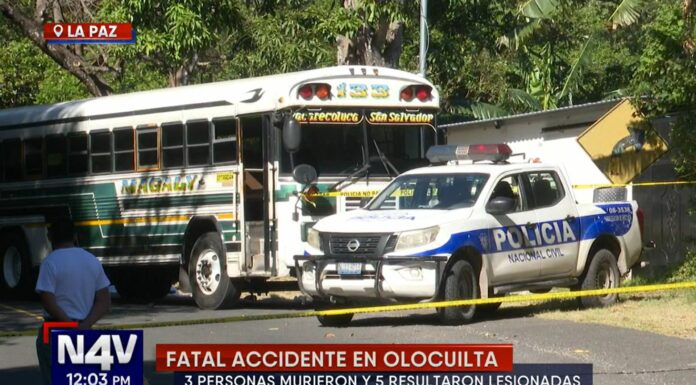 Un adulto mayor, un menor de edad y una mujer perdieron la vida en un grave accidente sobre el km 22 de la carretera antigua a Zacatecoluca.