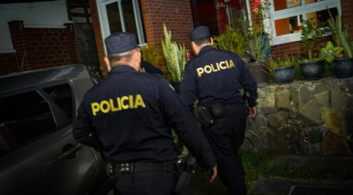 En las últimas horas, la Fiscalía giró 24 órdenes de captura a personas vinculadas a casos de estafa y hurto por medios informáticos.