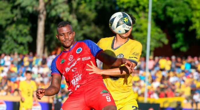 Uno de los encuentros más interesantes de la jornada fue el compromiso entre el 11 Municipal y el Cacahuatique, en un evento que terminó en empate.