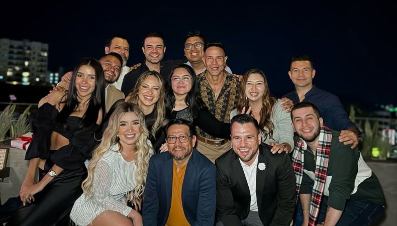 La presentadora de televisión, Larissa Graniello comparte momentos memorables junto a sus compañeros de fórmula de la revista matutina.