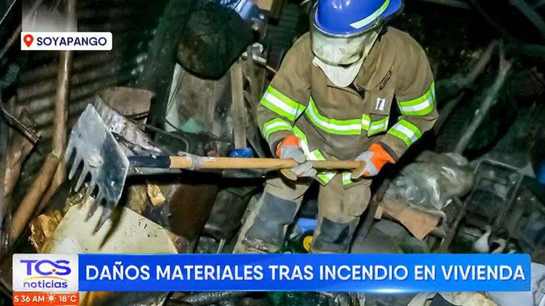 El incendio ocurrió en el distrito de Soyapango. Por fortuna, no se reportaron víctimas, pero sí perdidas materiales.
