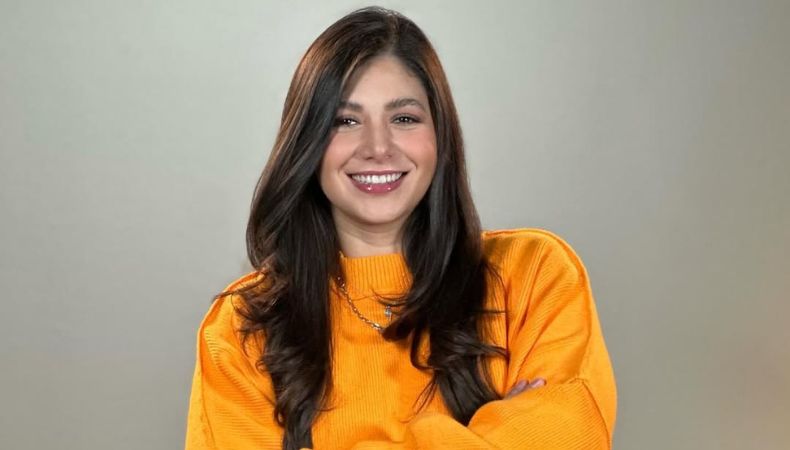 Alejandra Ochoa compartió por medio de sus redes sociales que se encuentra recuperándose tras el nacimiento de su hijo.