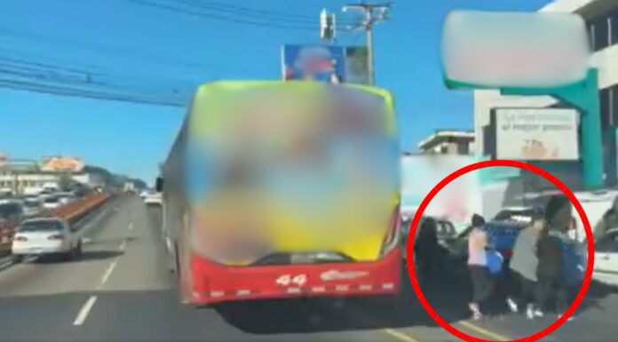 El conductor de un transporte colectivo y concesionario deberán pagar $422.86 en concepto de multas, según detalló el VMT.