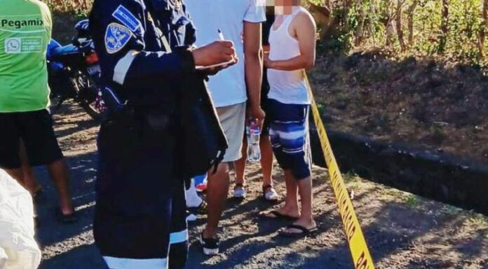 La Policía Nacional Civil (PNC) reportó que un hombre falleció tras ser atropellado en el departamento de Ahuachapán.