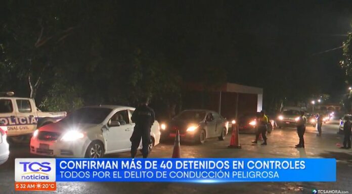 Las autoridades reportaron que han detenido a más de 40 conductores peligrosos en diferentes controles vehiculares.