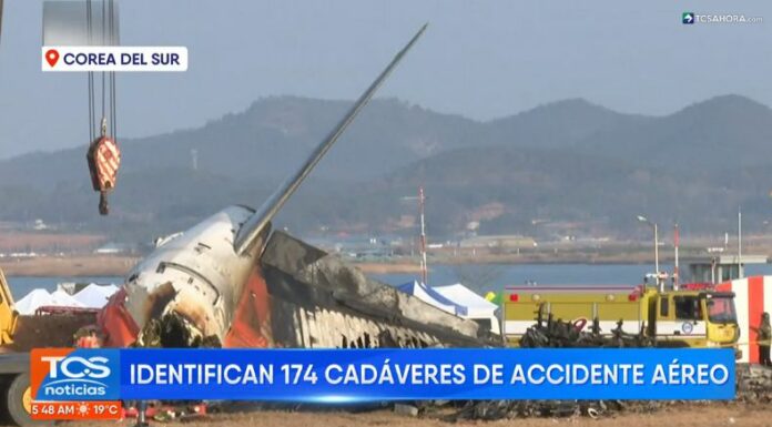 Solo dos de los 181 pasajeros a bordo del avión lograron sobrevivir al trágico accidente aéreo en Corea del Sur.