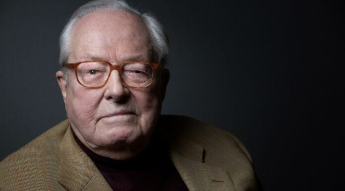 El líder histórico de la extrema derecha en Francia, Jean-Marie Le Pen, que llevaba varias semanas ingresado falleció el martes a los 96 años.