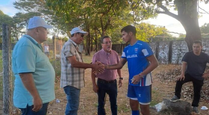 El delantero Marcelo Argüello cerró su fichaje y marcó gol en el mismo lugar, la cancha.