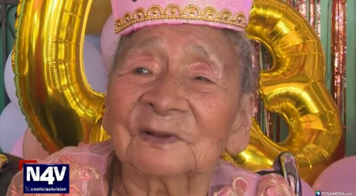 Esta es la historia de doña Macaria de los Reyes viuda de Aguilar, quien recientemente estuvo celebrando su cumpleaños número 103.