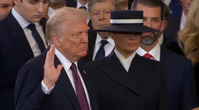 En su primer día como presidente de Estados Unidos, Donald Trump se ha comprometido a emitir “cerca de 100 decretos”.