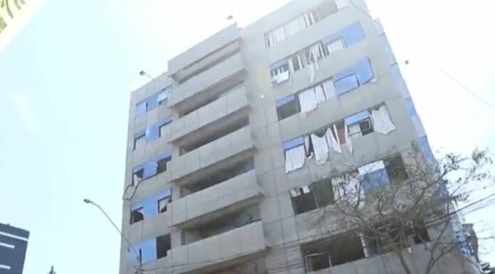 Un ataque con explosivos contra la sede de la Fiscalía peruana dejó como saldo dos heridos y cuantiosos daños materiales.