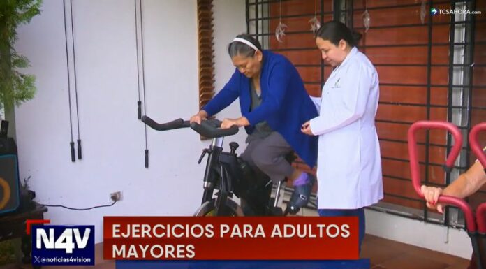 La práctica de ejercicios en adultos mayores proporciona vitalidad, ayuda en la reducción de dolores y mejora el estado de ánimo.