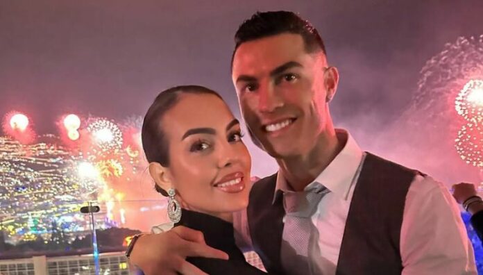 GeorginaGio-Cristiano Cristiano Ronaldo no dejó pasar la oportunidad para dedicar un tierno mensaje a Georgina Rodríguez en el día de su cumpleaños.