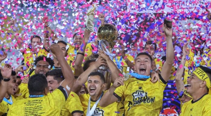 Los presidentes de FIFA y CONCACAF, felicitaron al actual campeón de fútbol salvadoreño 11 Deportivo tras coronarse en el Apertura 2024.