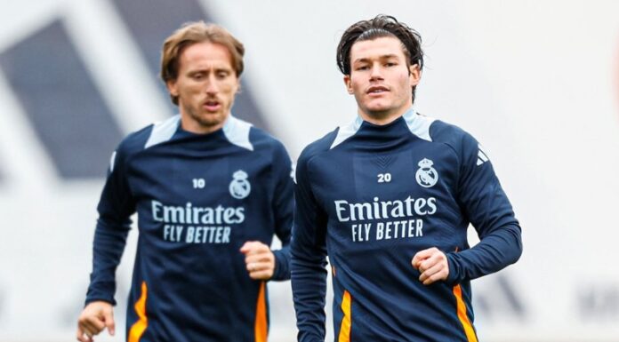 Real Madrid necesita una victoria del Barcelona para aspirar a la clasificación directa a los octavos de final de la Champions.