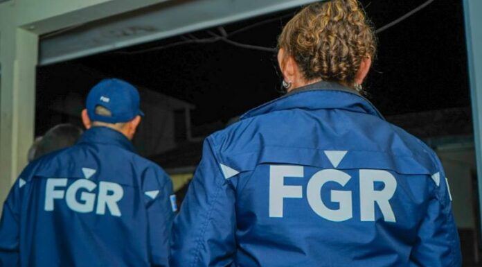 Dos operativos se ejecutaron en las últimas horas en diferentes puntos del país para capturar a miembros de estructuras acusados de varios delitos.