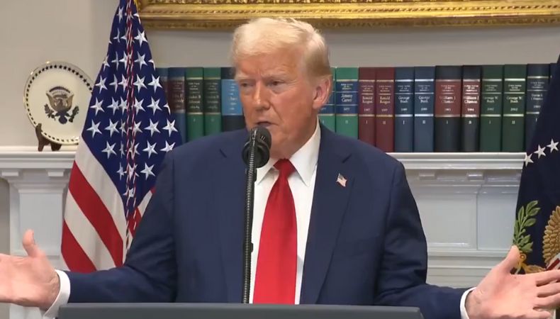 Donald Trump impondrá aranceles aduaneros a Canadá, México y China sobre productos como el petróleo, gas, microchips y acero.