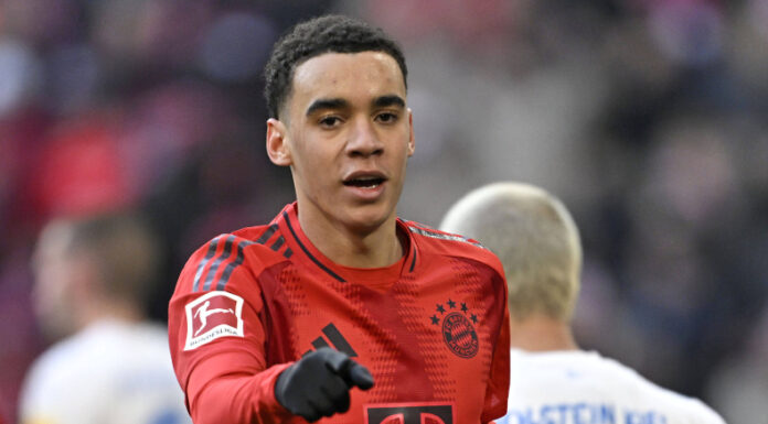 Bayern Múnich derrotó al modesto Kiel con doblete incluido de Harry Kane y sigue líder en el campeonato alemán.