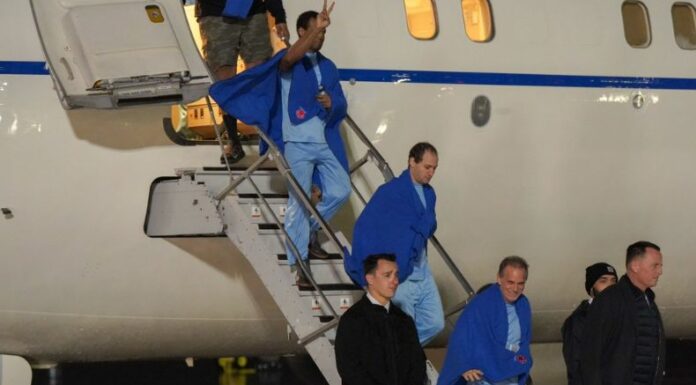 Nicolás Maduro, informó la liberación de seis presos estadounidenses tras una reunión en Caracas con el enviado especial Richard Grenell.