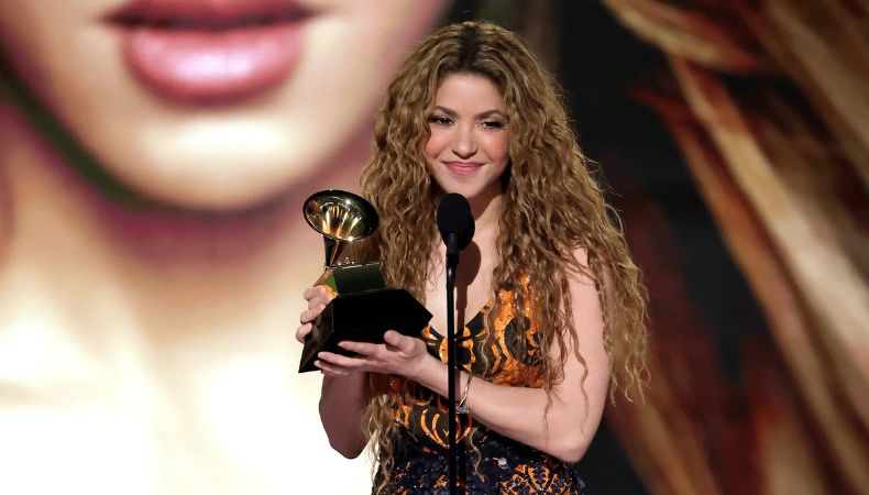 Shakira alzó su voz por la lucha de los migrantes en Estados Unidos, durante su discurso tras ganar el Grammy por 