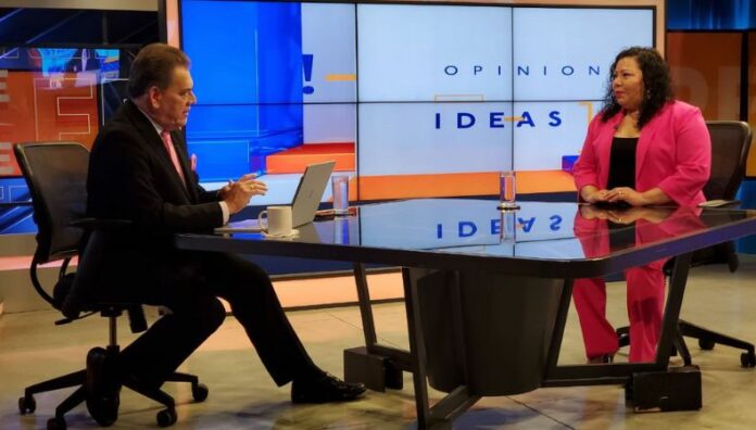 ¿Sabes quiénes son prioridad para ser deportados de EE. UU.? Abogada dice que quienes hayan ingresado en los últimos 2 años a Estados Unidos, y se hayan quedado ahí, son prioridad para ser deportados.