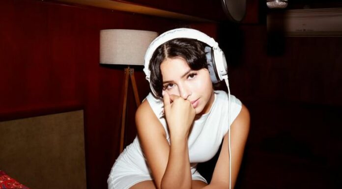 Ángela Aguilar sorprendió a todos llegando a uno de los conciertos de Christian Nodal con un look completamente diferente.