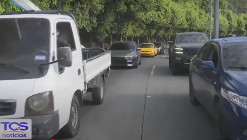 El tráfico vehicular no solo afecta la movilidad, sino que también repercute en la salud física y mental de los conductores.