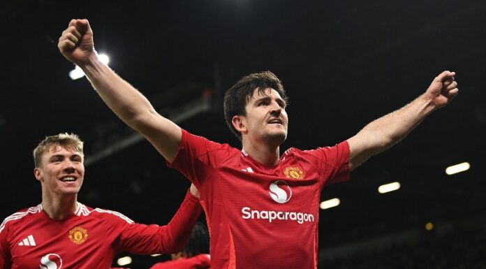 Manchester United derrotó sobre el final al Leicester para avanzar a los octvaos de final de la FA Cup inglesa.