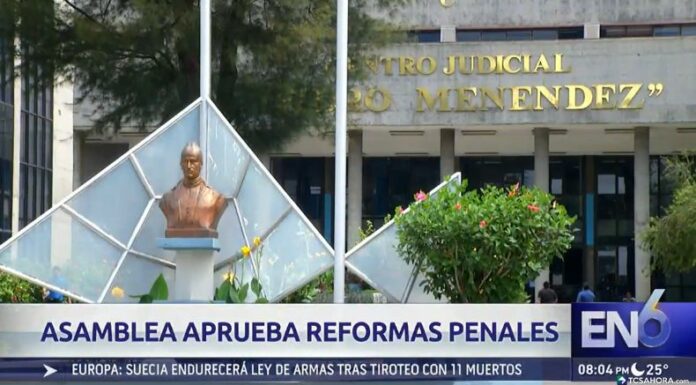 Con 56 votos a favor, la Asamblea Legislativa aprobó reformas al Código Penal que amplían los rangos de prisión para diversos delitos.