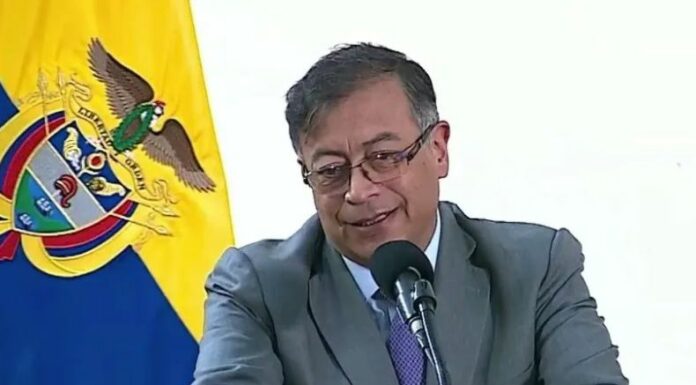 El nombramiento de un nuevo jefe del despacho presidencial generó una profunda división en el gabinete de gobierno de Colombia.