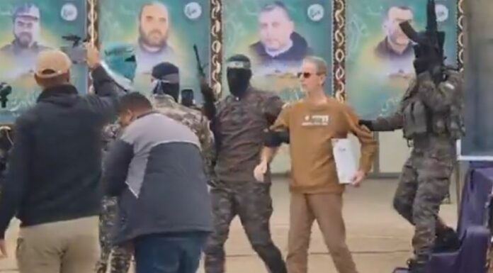 Hamás aplazó indefinidamente la próxima liberación de rehenes israelíes prevista inicialmente para el sábado.