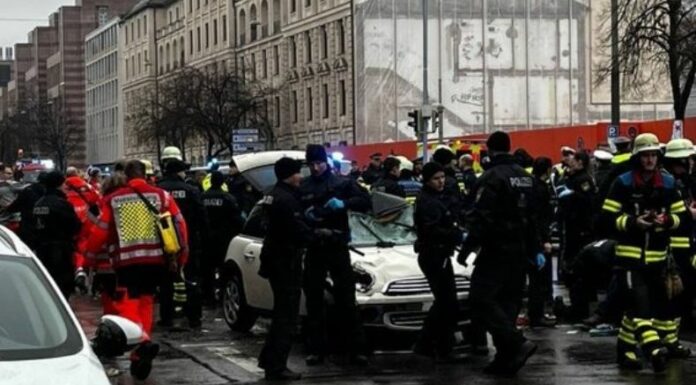 Varias personas fueron embestidas por un vehículo en la ciudad alemana de Múnich, en el sur del país.