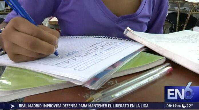 El 70% de los alumnos que finaliza primaria en América Latina presenta dificultades en la lectura, según indica un estudio del Banco Mundial.