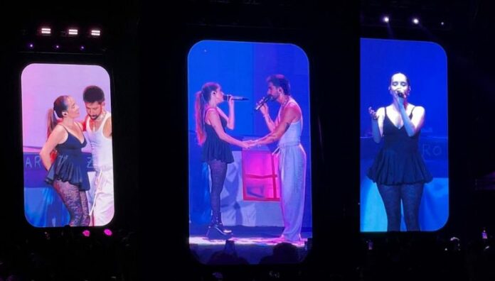 Camilo y Evaluna juntos en el escenario, durante su concierto en el Complejo del Estadio Cuscatlán, el sábado 15 de febrero.