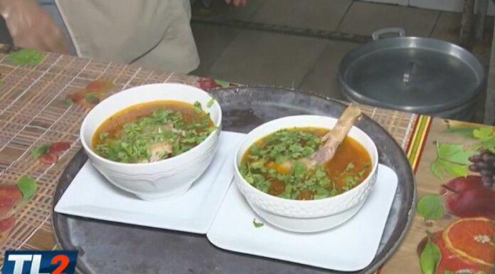 La sopa de gallina india es más que un platillo típico en El Salvador, es una tradición que une a familias alrededor de la mesa.