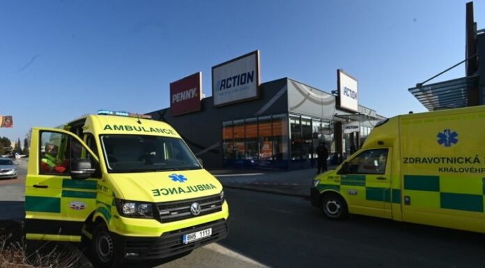 Un ataque con cuchillo en República Checa dejó dos mujeres fallecidas. Las autoridades ya capturaron al presunto responsable.