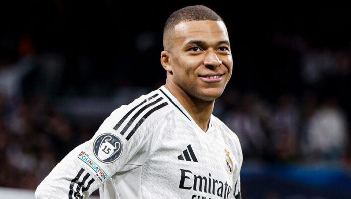 Mbappé vive su mejor momento en el Real Madrid Mbappé marcó los tres goles en la gran victoria del Real Madrid ante el Manchester City el miércoles en el duelo de playoff de la Champions.