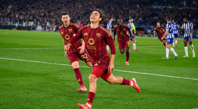 Roma con dos goles del argentino Paulo Dybala se impusieron al Porto de Portugal para clasificar a los octavos de final de la Europa League.