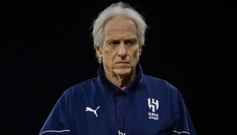 Iván Barton fue el árbitro en el encuentro que finalizó en empate entre el Al Hilal ante el Al Riyadh de la liga profesional Saudi.