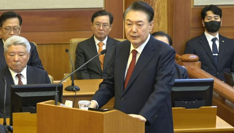 El presidente destituido de Corea del Sur dio este martes su alegato final en el juicio que podría destituirlo.