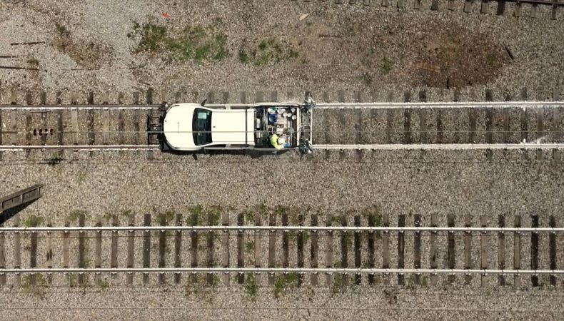 Ante las altas temperaturas en Brasil, una empresa ferroviaria cree haber encontrado una solución para evitar accidentes.