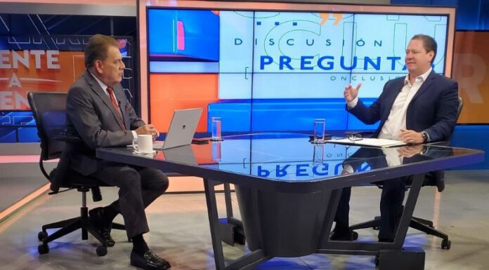 La obra se encuentra en un 98 % en el Aeropuerto de El Salvador. Contará con 122 counters y ya trabajan en proyecto de edificio de parqueos.