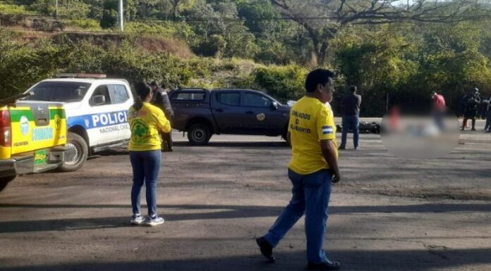Un motociclista falleció en un accidente de tránsito ocurrido en la carretera Panamericana, en el distrito de Lolotique, San Miguel Oeste.