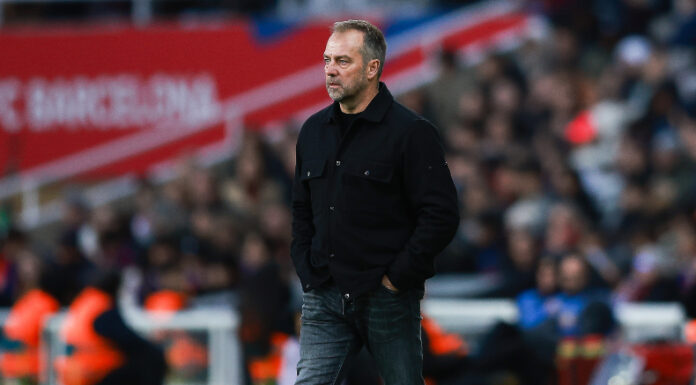 Hansi Flick aseguró tras vencer a la Real Sociedad que el Barcelona luchará por todos los títulos en juego en la actual temporada.