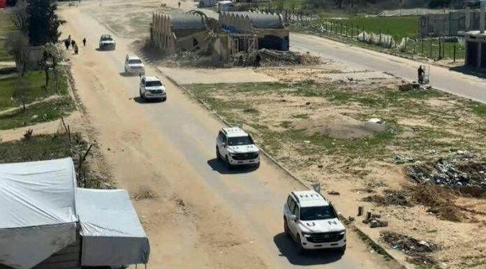 Israel anunció el domingo la suspensión del ingreso de ayuda humanitaria en la Franja de Gaza y amenazó con más consecuencias.