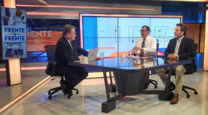 Dr. Iván Solano, presidente del Colegio Médico, señaló inconvenientes que tiene la nueva Junta Directiva. Temen que no les den credenciales.